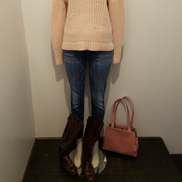 💰3/$30 - Banana Republic Sweater - Picture 4 of 4